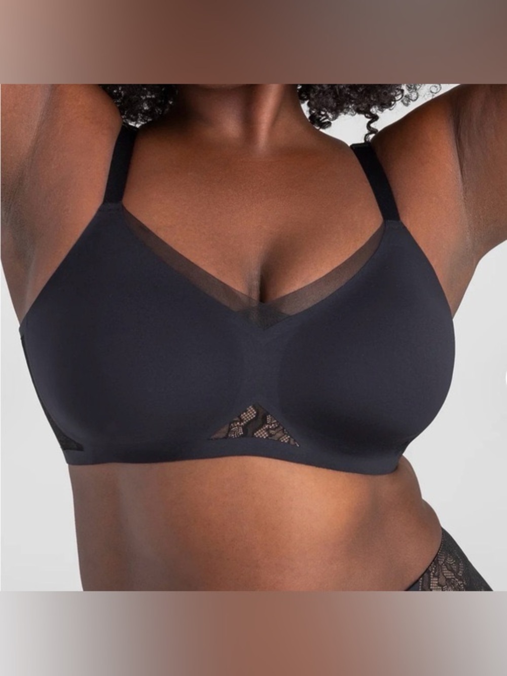 Honeylove Lace CrossOver Wireless Bra Black
